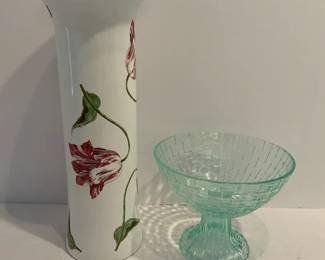 MMA Trumpet Shaped Vase  Woven Basket Candy Bowl