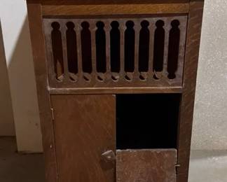 Antique Silvertone Phonograph