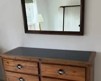 Young Hinkle Wood Dresser  Mirror