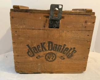  05 Jack Daniels Wooden Advertising Crate