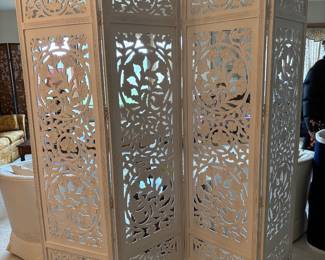 Carved White 4-Panel Screen