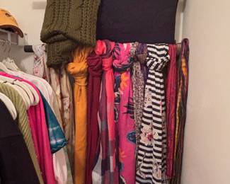 Ladies Scarves, Shawls