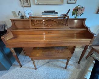 Esty Piano with Bench