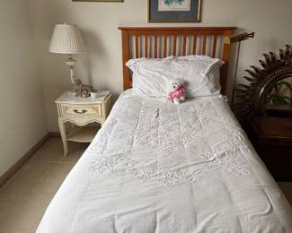 Twin Bed, M/BS, Wood Headboard