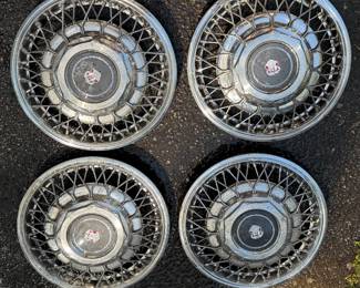 Olds Hubcaps '85-'89 plus more not pictured