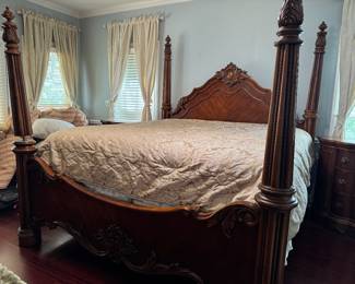Retail is over $2000. Make a reasonable offer. Pulaski King Bed  Approximately  Headboard: 85"W x 85"H x 6"D. Footboard: 85"W x 73"H x 6"D. Rails/Slats: 82"W x 13"H x 2"D