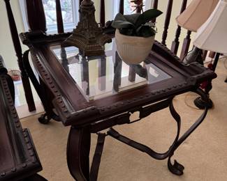 $50 side table #2 W23" D28" H24"