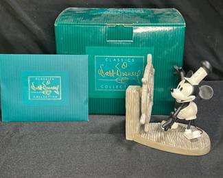 Walt Disney Classic Collection Mickey Mouse