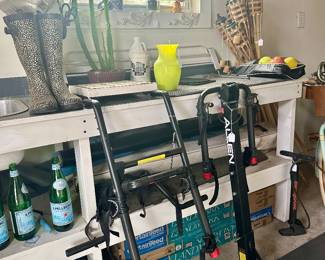 Racks and outdoor torcheres