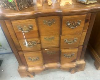 Reproduction block front