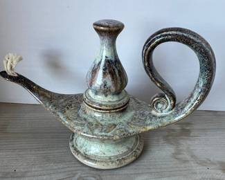 Bill & Vive Mohl Art Pottery Aladdin Oil Lamp