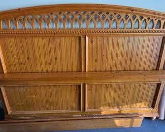 Ethan Allen Pine Wood Headboard and Footboard Set