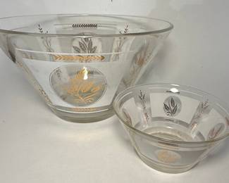 Federal Glass Company Wheat Pattern Chip and Dip Set