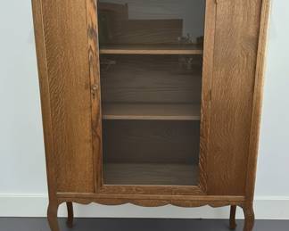 Quarter-sawn Oak Display Cabinet
