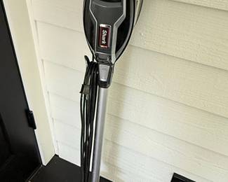 Shark Rocket DuoClean Vacuum Cleaner