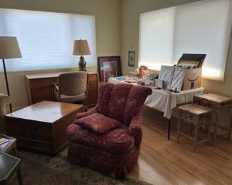 Antique ladies chair MCM desk and office chair 