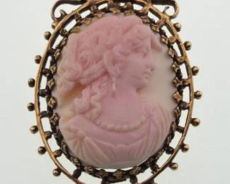 Victorian 14kt pink cameo brooch