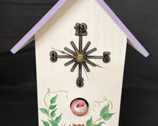 Medium Birdhouse Clock Decoration