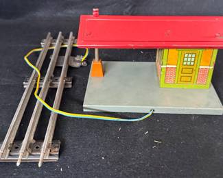 Lionel Train Station
