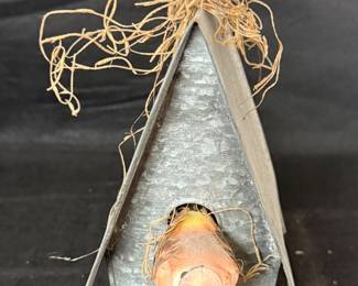 Small Birdhouse Decoration