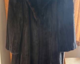 Natural Ranch Mink Park Ridge Furriers 1995