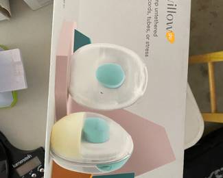 Brand new, never used breast pump