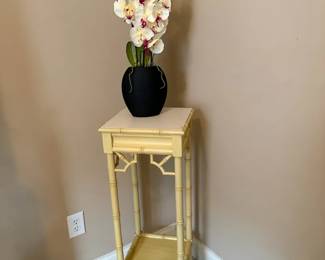 Thomasville Allegro Accent Table And Faux Orchid