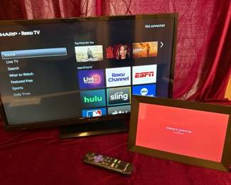 Sharp ROKU 24 Inch TV And Digital Frame