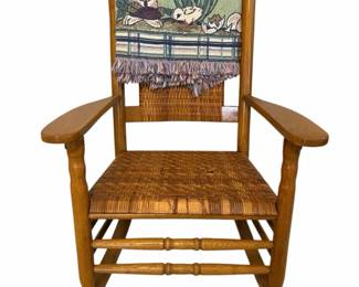 Vtg. Classic Carolina Rocker Wthrow