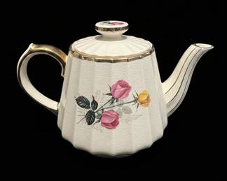 Sadler Rose Pattern Teapot