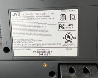 JVC LT-22DE72 22" Class LCD TV/DVD Combo