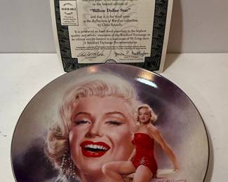 Bradford Exchange Marilyn Monroe "Million Dollar Star" Collector Plate by Chris Notarile
