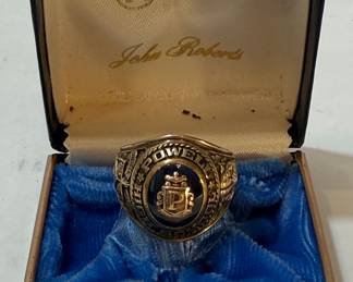 Balfour 10K Gold Class Ring