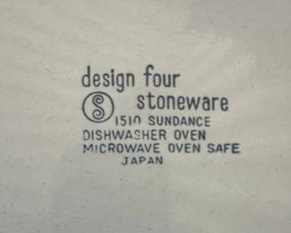 Design Four Stoneware "Sundance" Plate