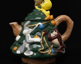 Looney Tunes Christmas Tree Teapot