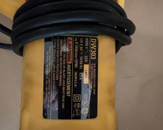 DEWALT DW Reciprocating Saw second image