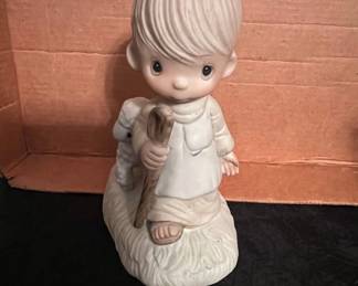 Precious Moments He Leadeth Me Figurine