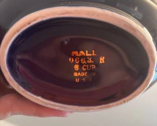 Hall China Aladdin Lamp Style Teapot, Cobalt Blue with Gold Trim second image