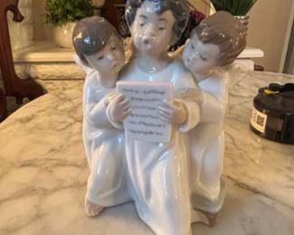 Lladro Angels Choir Porcelain Figurine