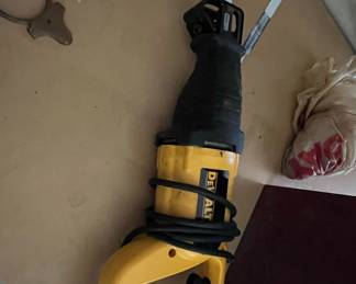 DEWALT DW Reciprocating Saw