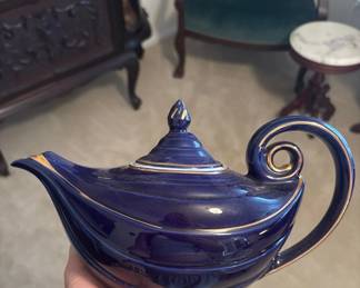 Hall China Aladdin Lamp Style Teapot, Cobalt Blue with Gold Trim