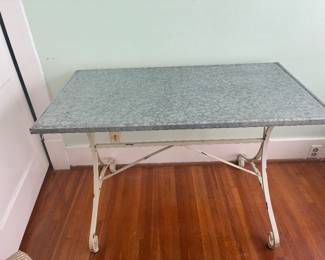 tin top table