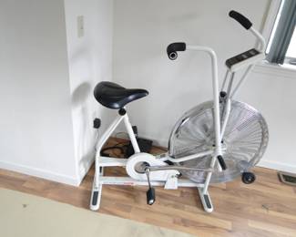 Exercise bicycle