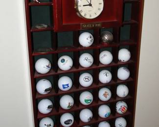 Golf ball holder clock