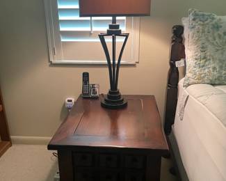 2 matching Night stands