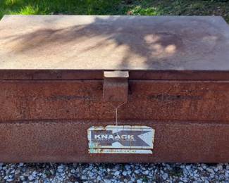 KNAACK Jobmaster 42 Tool Storage Chest With Handles, 42" x 20" x 19 