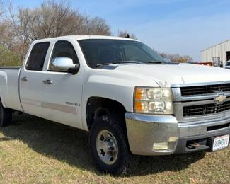 2009 Chevrolet Silverado 2500HD 4WD Pickup Truck, Automatic, 6.0L Vortec V8 Gas Engine, VIN# 1GCHK53K89F189904, Odometer Reads 255,373 Miles