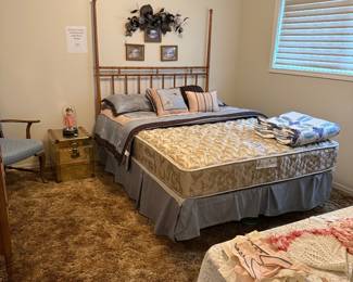 MCM Drexel Crosswinds Queen Bed