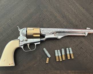 Vintage Hubley Colt 45 Diecast Cap Gun