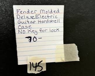 #145	Fender Molded Deluxe Electric Guitar Hardshell Case No Key for Lock	 $70.00 
